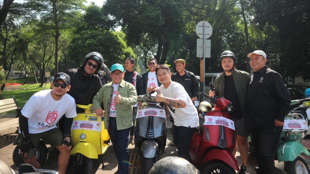 Sapa Komunitas Muda, Gus Muhaimin Hadiri Soccer Invitation