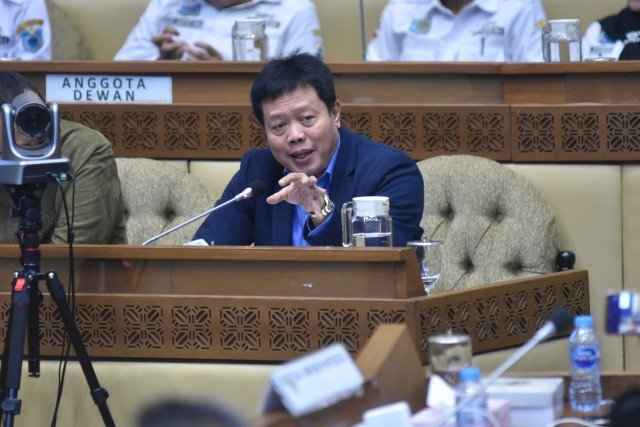 Komisi II Dorong Pemerintah Bahas Revisi UU Desa