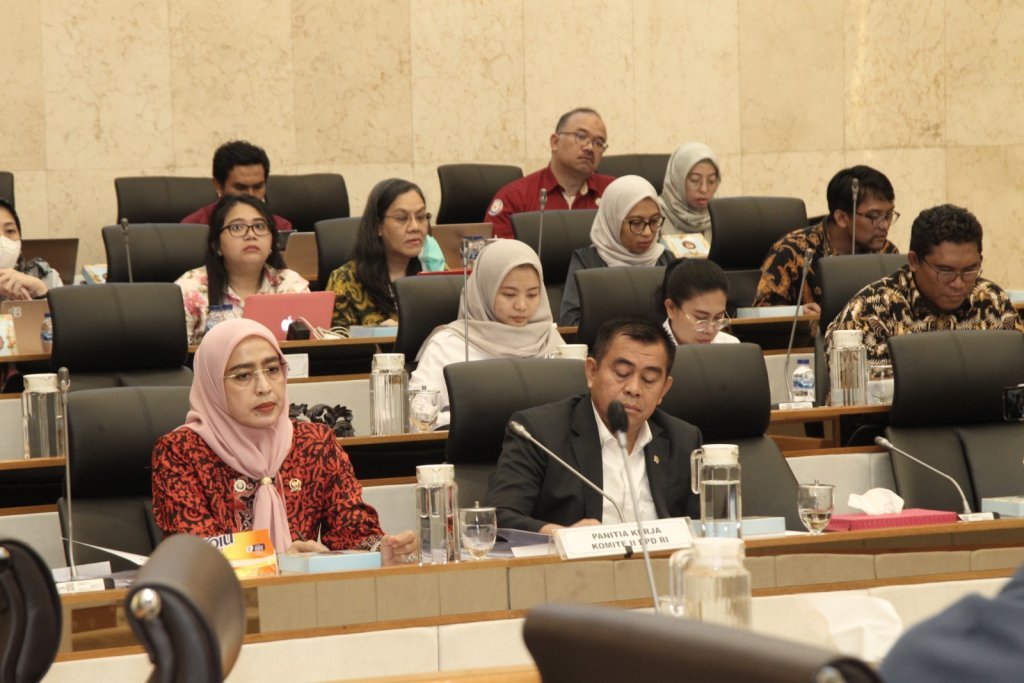 DPD RI Bahas RUU KSDAHE Secara Tripartit