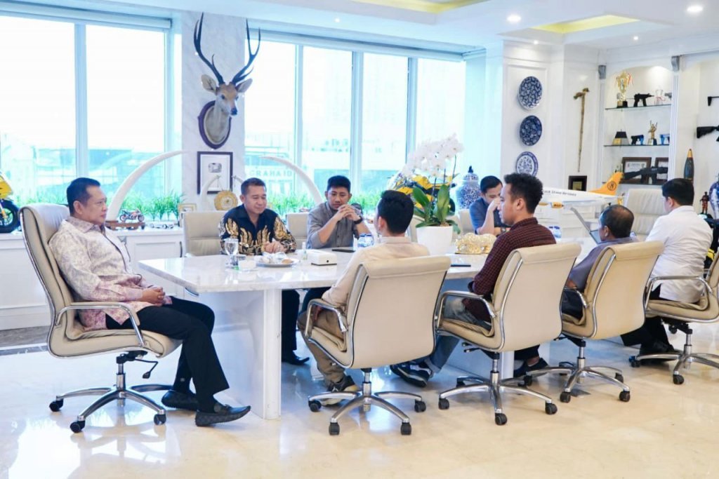 MPR Gelar Lomba Karya Foto Jurnalistik dan Stand Up Comedy