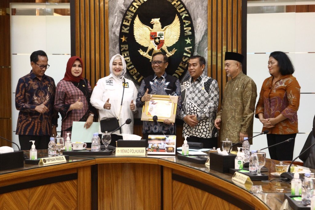 “Pansus BLBI Dorong Perpanjangan Masa Tugas Satgas BLBI Guna Penyelesaian Hak Tagih Negara Dalam Kasus BLBI”