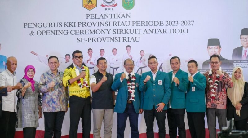 Nono Sampono Resmi Kukuhkan Pengurus KKI Provinsi Riau