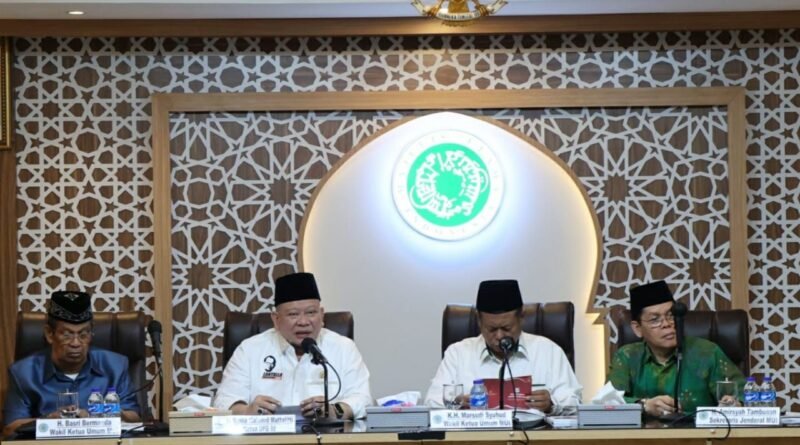 Ketua DPD RI Ajak MUI Gabung Dewan Presidium Konstitusi, Sambangi MPR 10 November 2023