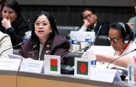 Bersama Peserta KTT di Prancis, Puan Sepakat Advokasi Perjuangan Hak-hak Perempuan