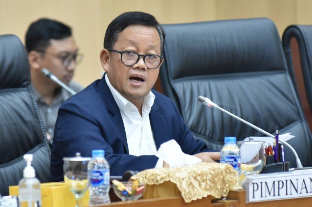 Subsidi BBM Cekik APBN, Kaji Ulang Proyek Mercusuar Tak Berdampak ke Masyarakat