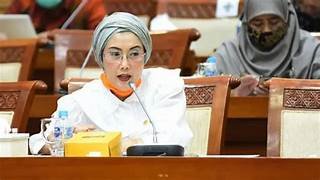 Selly Andriany: Pendamping Haji Perempuan Perlu Ditambah