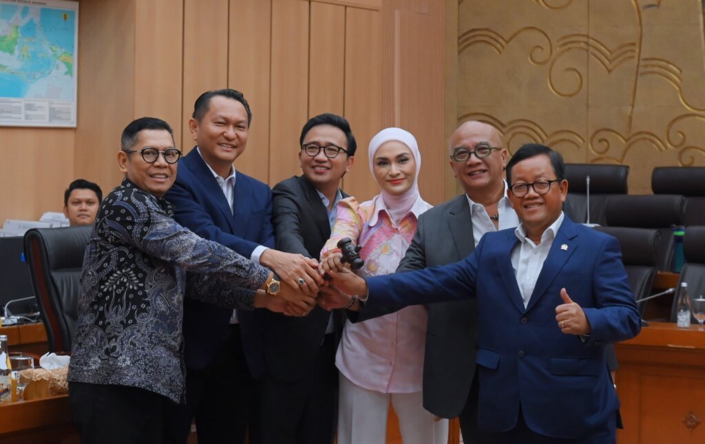 Komisi XII Sepakati Pimpinan, Bambang Patijaya Jabat Ketua Komisi