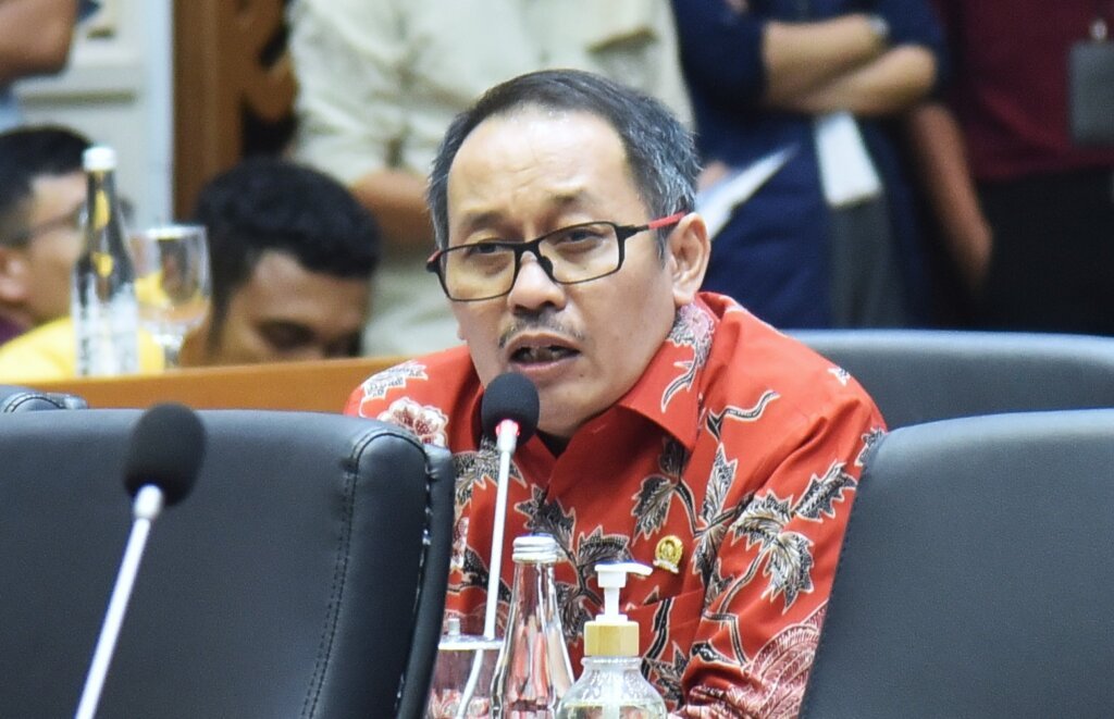 Percepat Pembahasan RUU yang Melindungi Industri Rokok dan Petani Tembakau