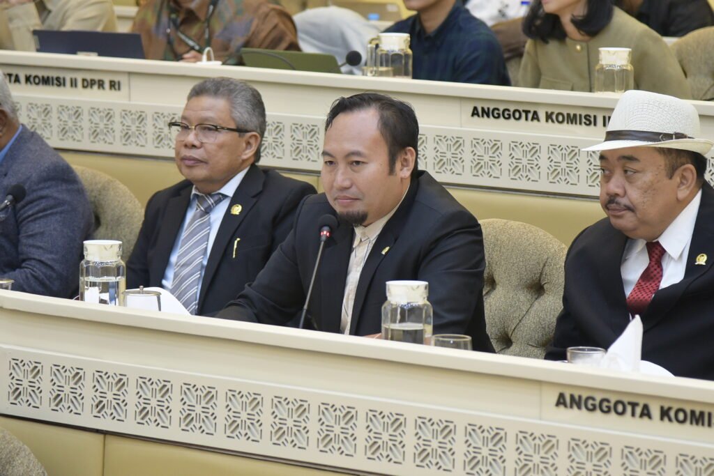 Rahmat Saleh: Tidak Ada Keputusan CASN Harus Diangkat Serentak, Jangan Zalim!