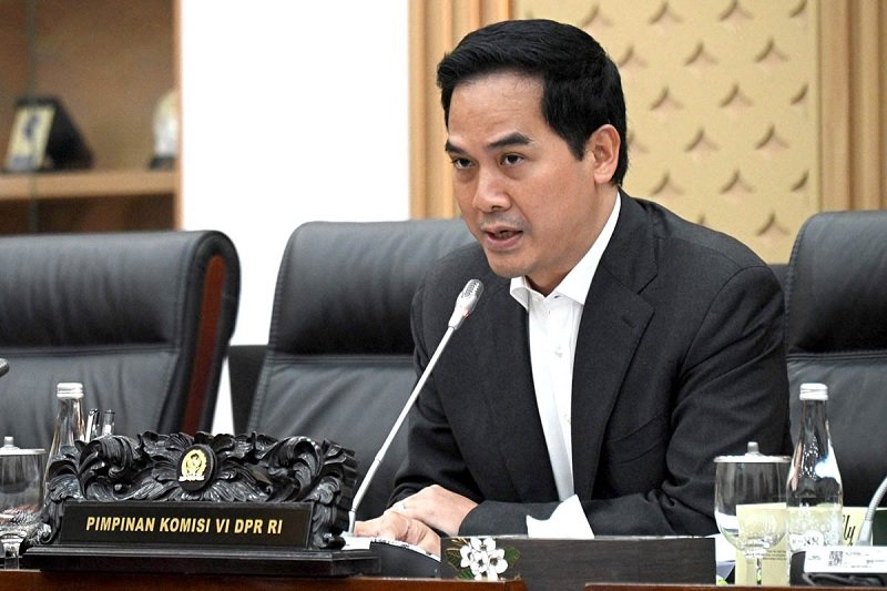 UU Perlindungan Konsumen Wajib Diperkuat! DPR Tegaskan Revisi Mendesak, Lindungi Konsumen dari Praktik Merugikan di Era Digital dan E-commerce