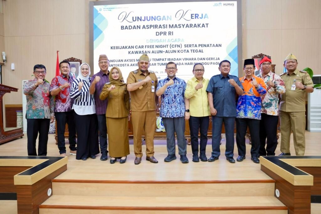 BAM DPR RI Dorong Penataan Pasar Tumpah Demi Kenyamanan Umat Beribadah di Kota Tegal