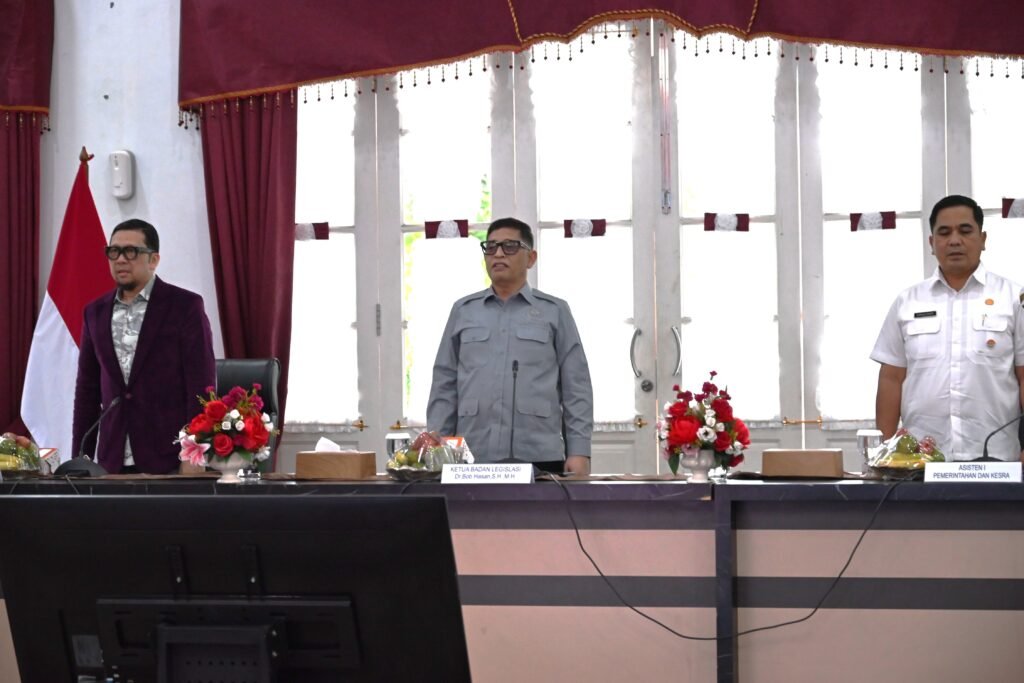 Baleg Dorong Pengesahan RUU Masyarakat Hukum Adat, Tekankan Kepastian Hukum dan Kearifan Lokal