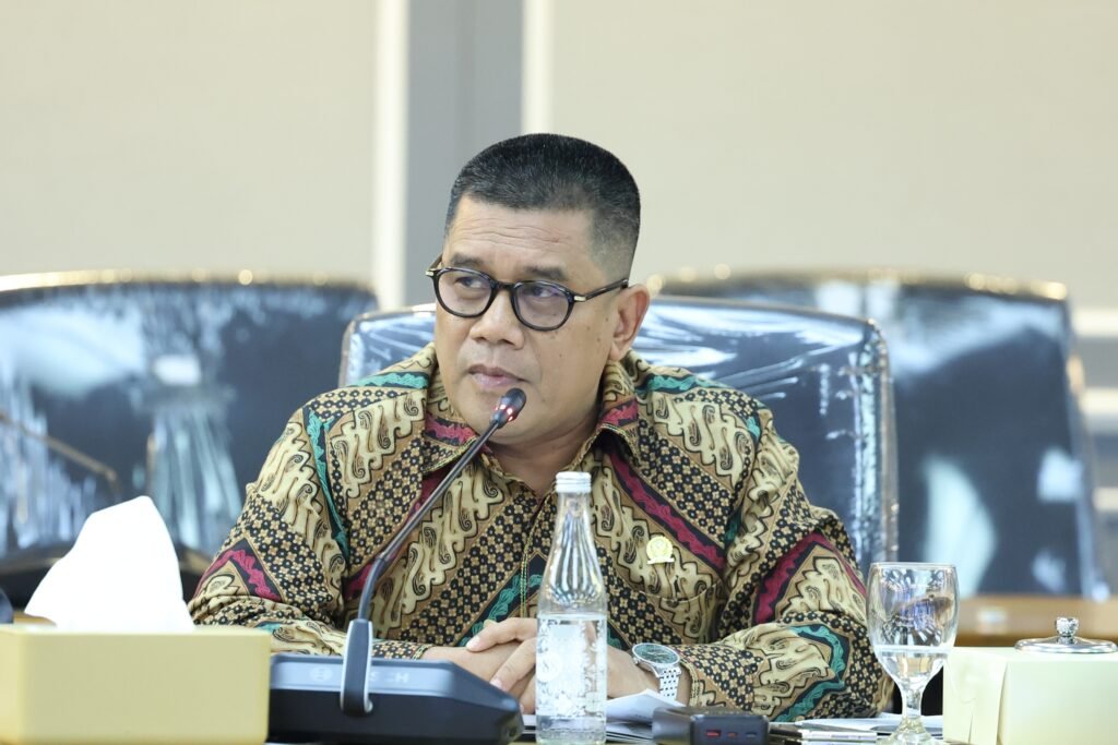 Muslim Ayub Ingatkan Efisiensi Anggaran Tanggapi Proyek Fisik MPR dan DPD