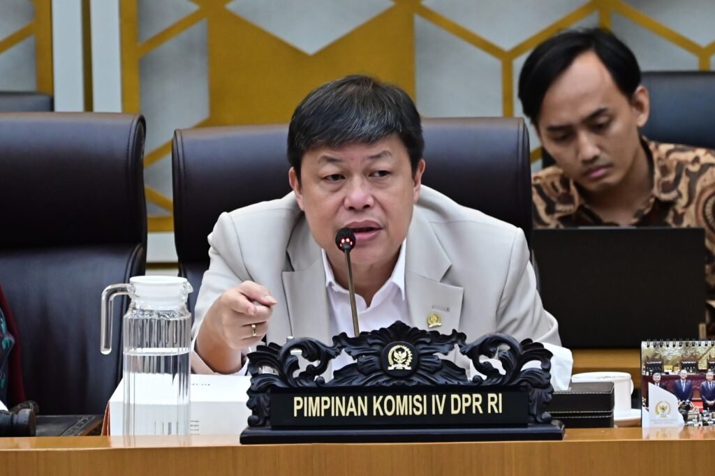 Alex Indra Lukman Minta Penanganan Karhutla Beralih ke Pencegahan Dini