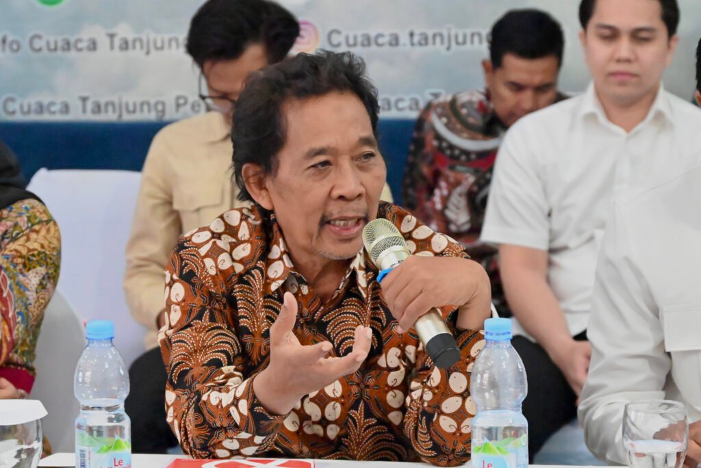 Data Cuaca BMKG Dipertanyakan, Fadholi Tekankan Alat dan SDM