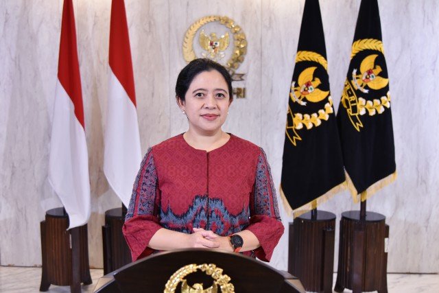 Puan Minta Kebakaran Bromo Segera Ditangani: Keselamatan Warga yang Utama