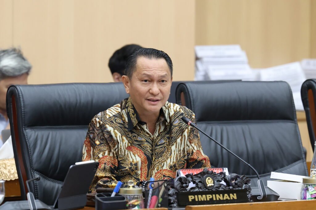 Harga Minyak Fluktuatif, Komisi XII Apresiasi Langkah Cepat Pemerintah Bangun Ekosistem EV