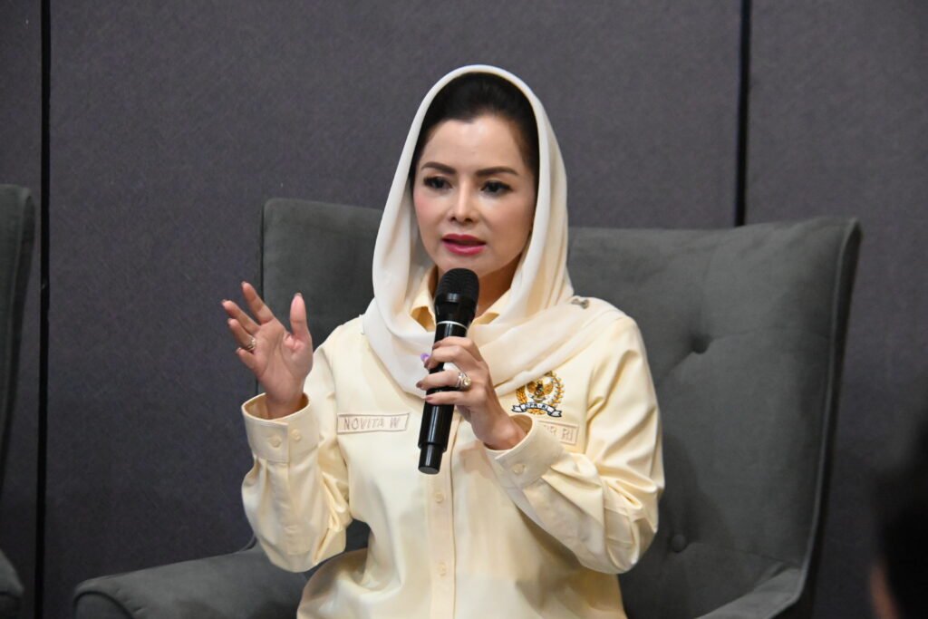 Novita Wijayanti Tekankan Pelayanan Prima di Bandara Internasional Komodo