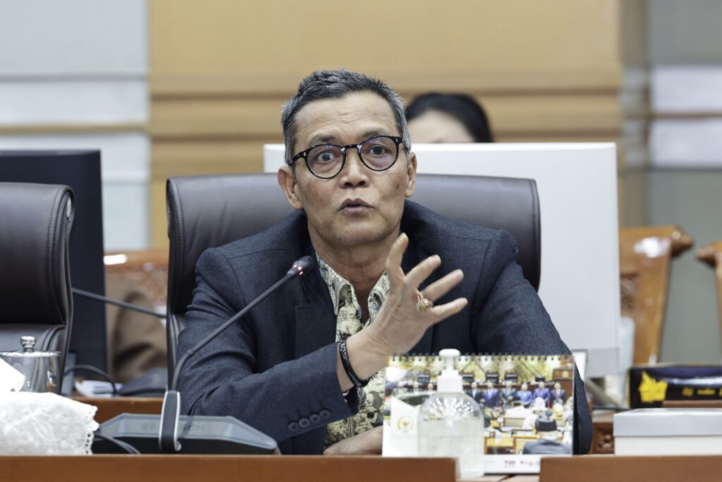 T.A. Khalid Optimistis RUU Daerah Kepulauan Tuntas Tahun Ini