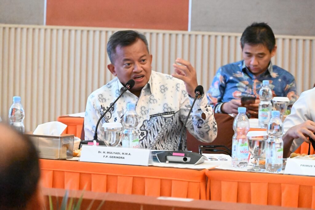 Mulyadi Minta DJP Tinjau Metode Penetapan Target Penerimaan di Jawa Barat